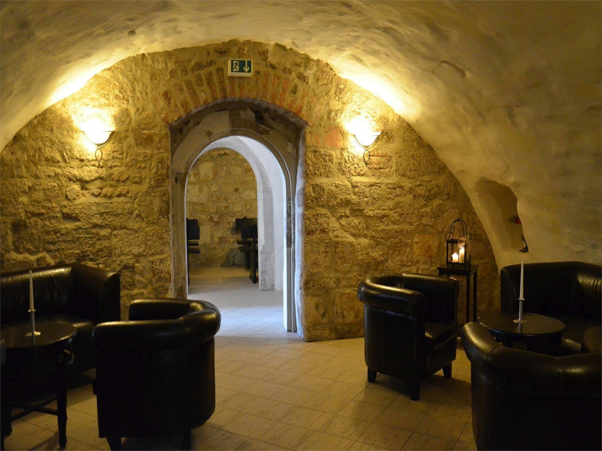 Wyndham Garden Quedlinburg Stadtschloss Экстерьер фото