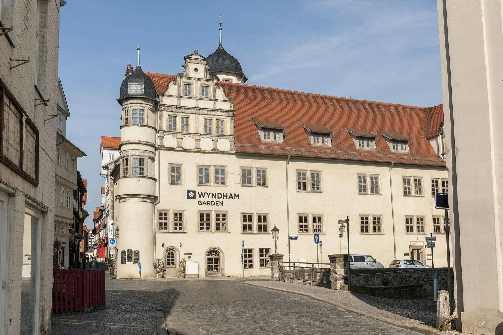 Wyndham Garden Quedlinburg Stadtschloss Экстерьер фото